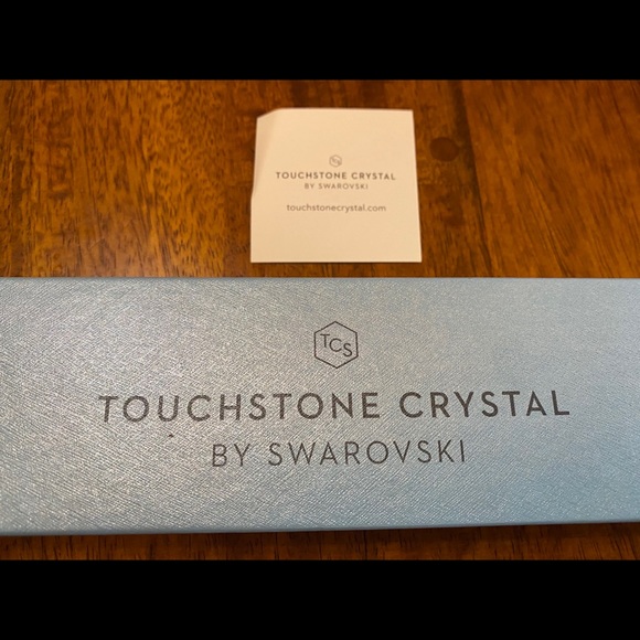 💎 New Chanelle SWAROVSKI Rose Gold Necklace - Picture 4 of 9